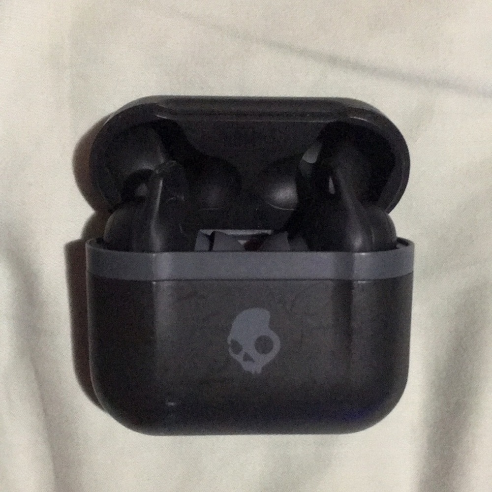 Skullcandy Indy Evo EarPods earbuds headphones Bluetooth wireless earphones